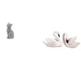 thumbnail image 1 of Figura de cisne, estatua de gato, escultura de resina, adorno de escritorio con diseño elegante, ideal para regalar, decoración del hogar, exhibición, 1 of 8