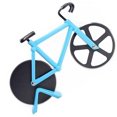 thumbnail image 4 of Billuyoard Cuchillos para cortar Pizza en bicicleta, cuchillo para cortar Pizza con forma de bicicleta de ruedas antiadherente con soporte, herramienta Herramientas y accesorios para hornear azul Billuyoard HA8543-03B, 4 of 6