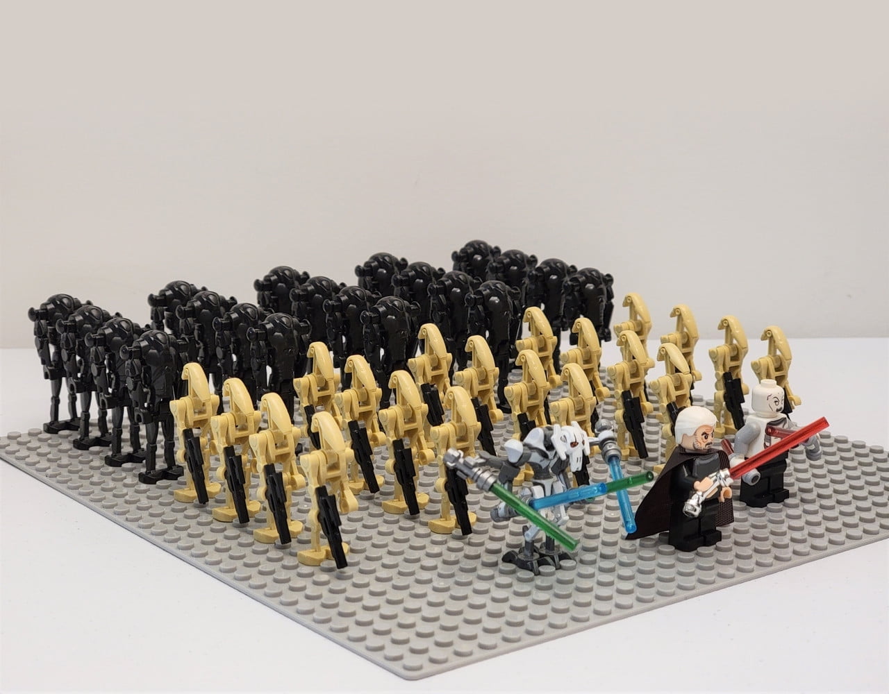 66 Pcs The Clone Wars Battle Droids Clone Troopers Mini Action Figures Building Blocks Toys Set (Gift - 1PCS Turtle Keychain)