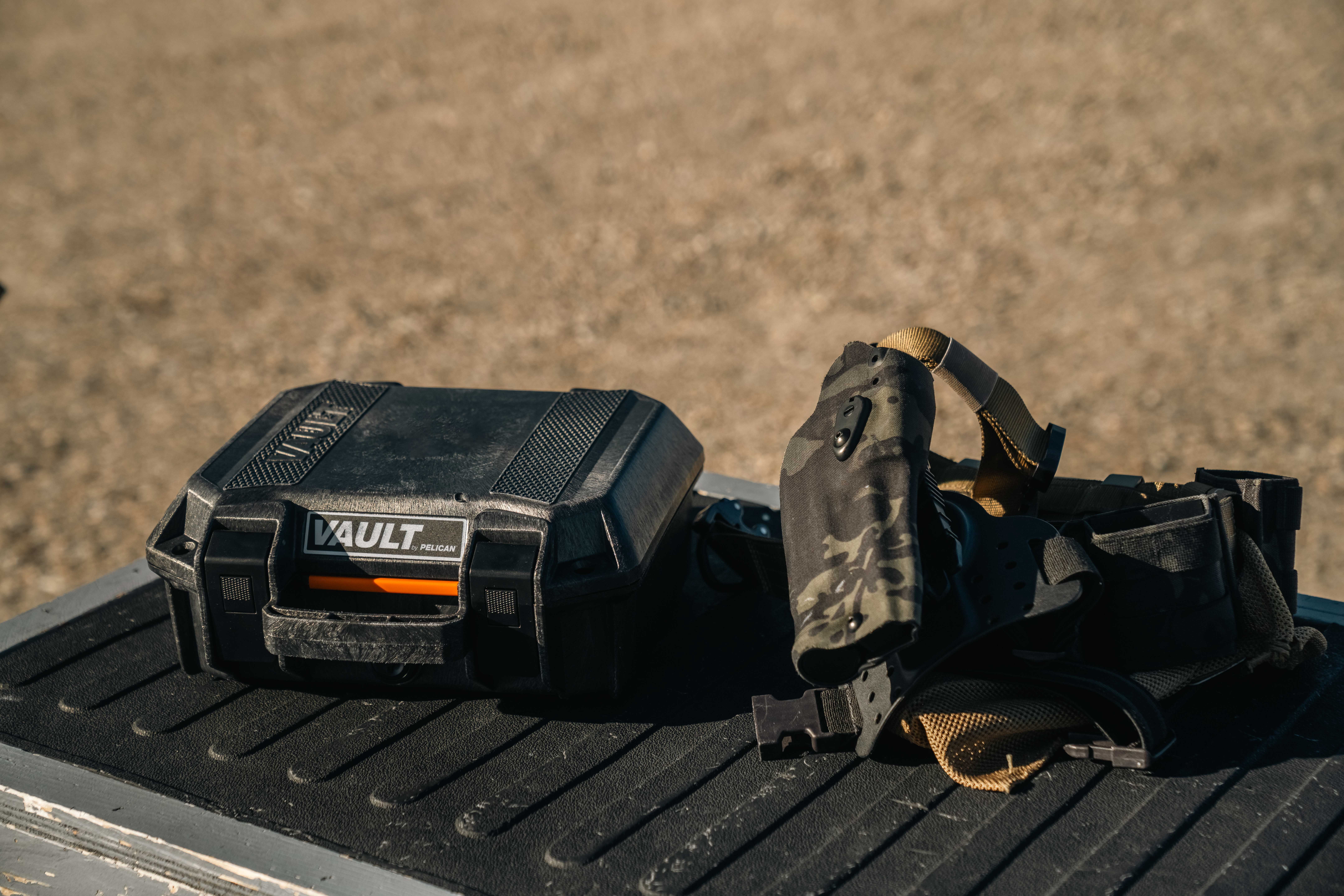 Pelican V100 Vault Single Pistol Case