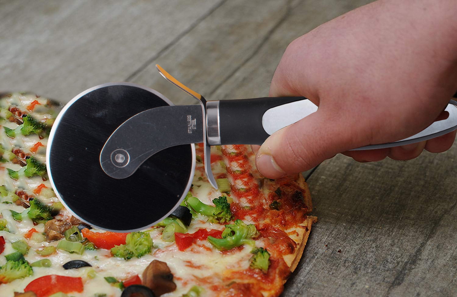 Gohope Pizza Cutter Wheel, Quality Stainless Steel Pizza Cutter Slicer