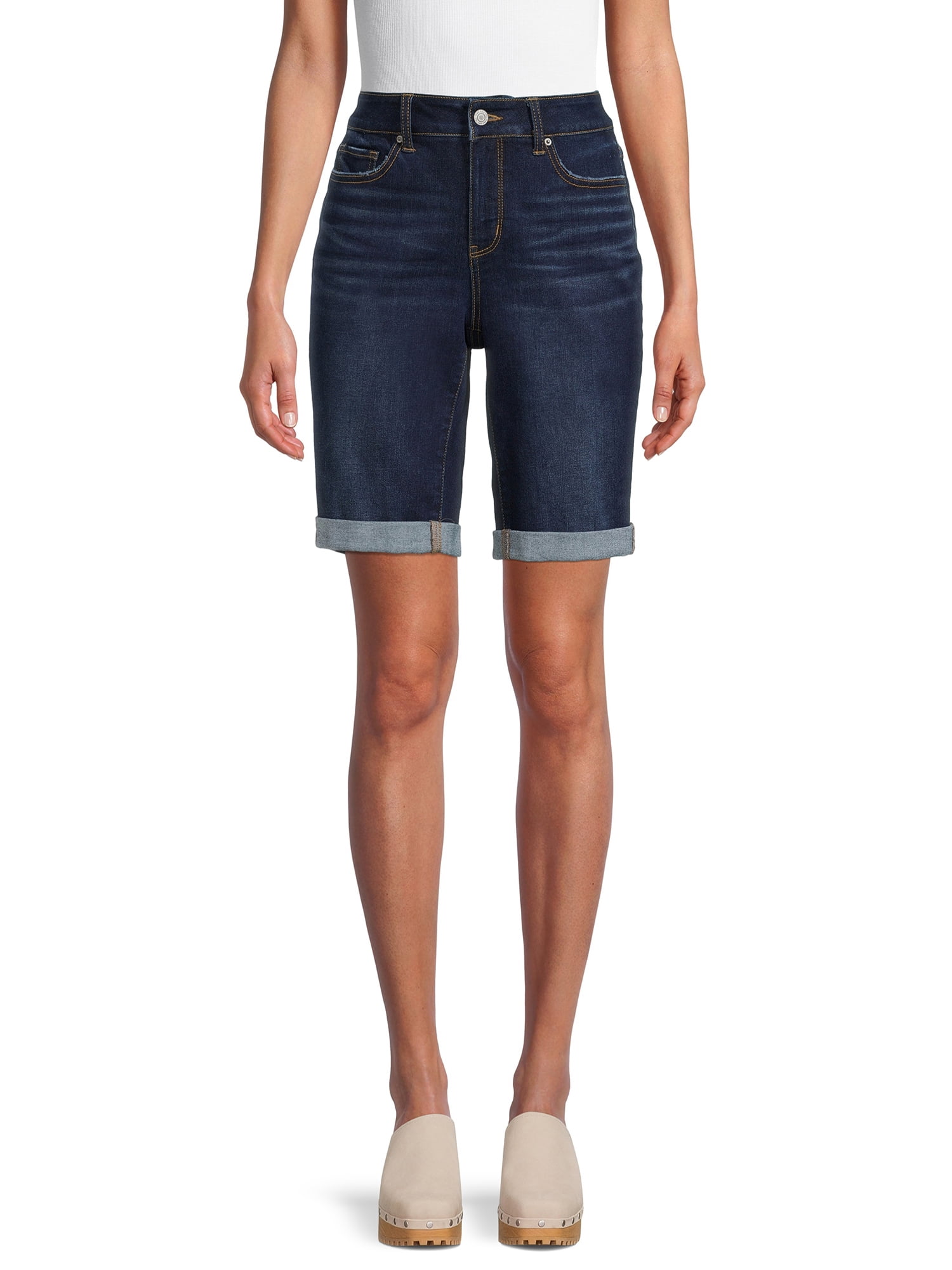 Time and Tru Women's Mid Rise Bermuda Short 10 - Walmart.com