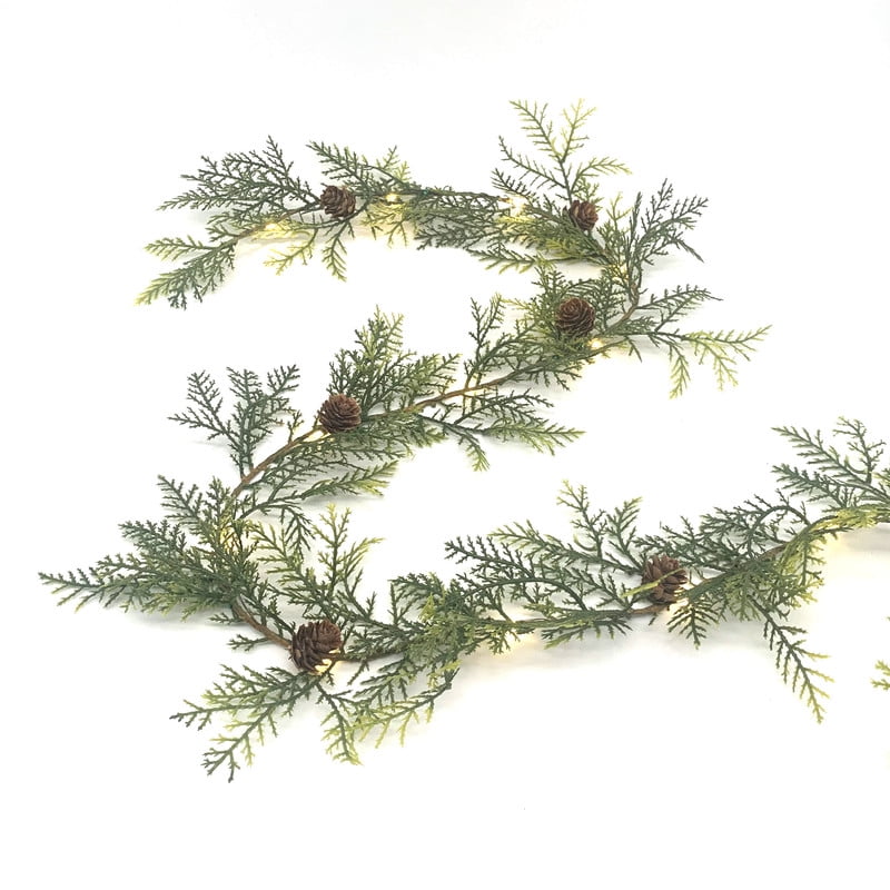 HOLIDAY TIME PL BO 15 LED Leaf Garland Lights – Perfect for Holiday Decor, Indoor Use Only