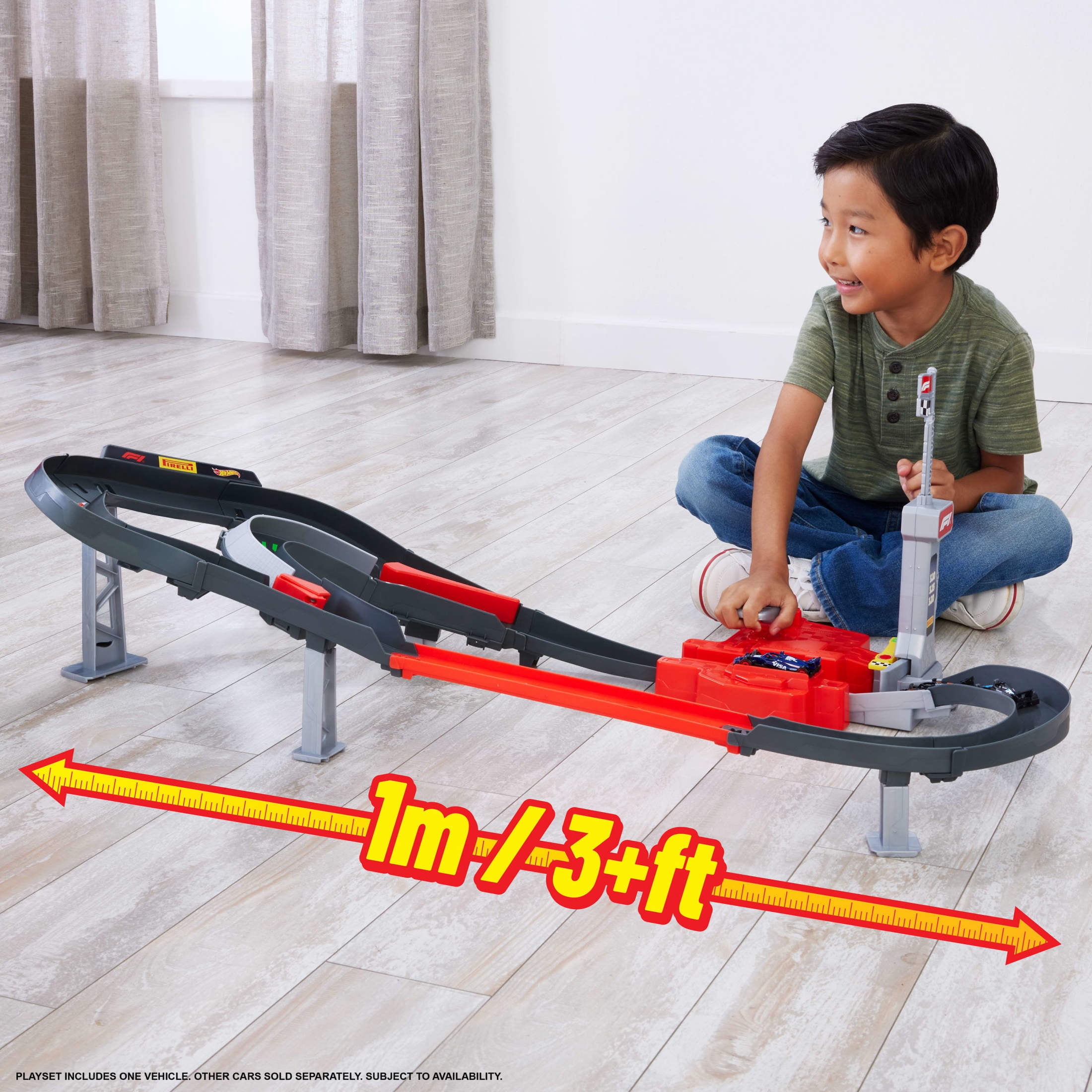Hot Wheels Racing Formula 1 Sprint Race Circuit Track Set with 3 Die-Cast Toy Cars in 1:64 Scale
