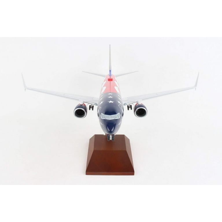 SKYMARKS SOUTHWEST 737-800 1/100 FREEDOM ONE W/WOOD STANDGE