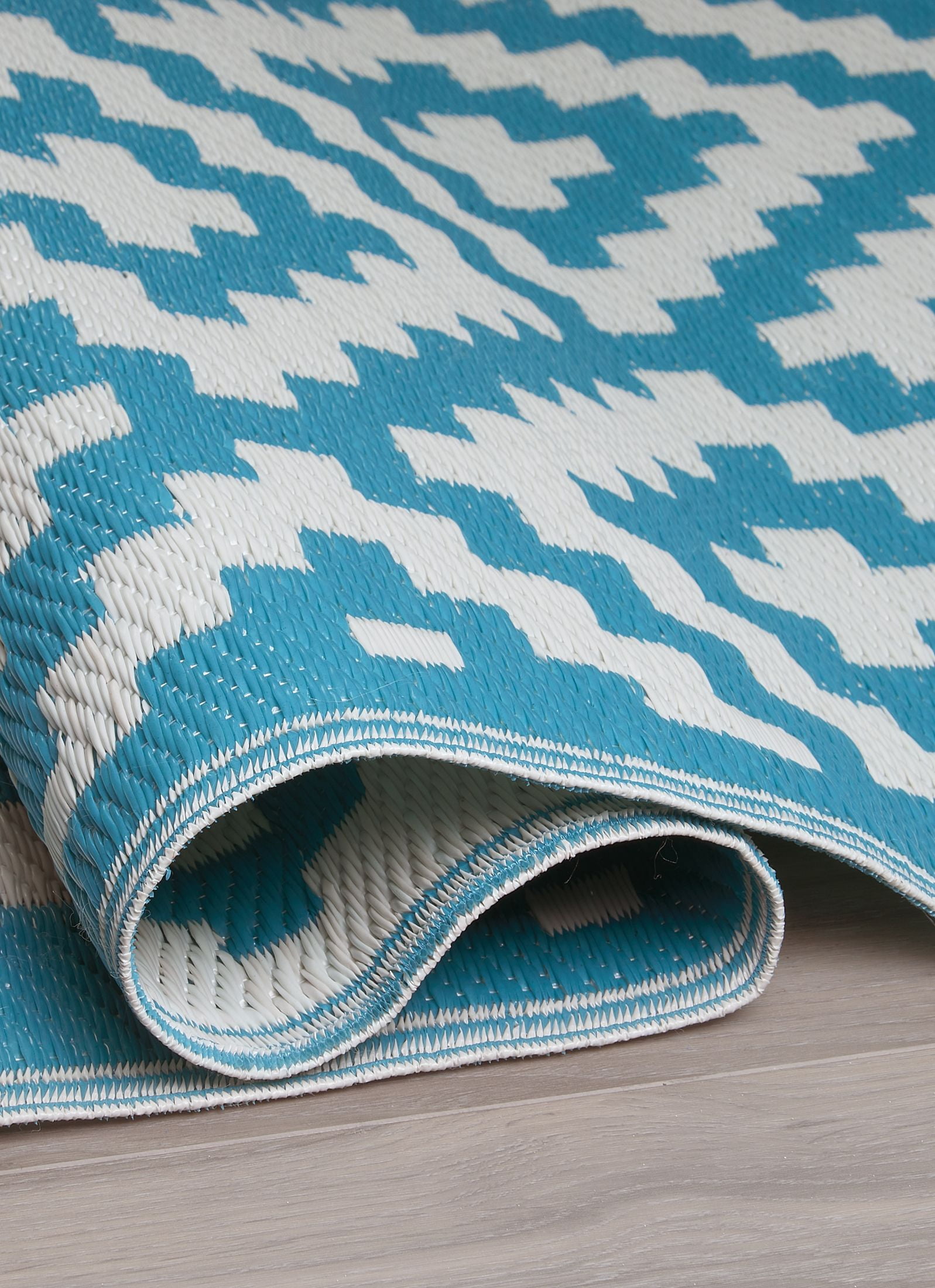 FH Home Outdoor Rug - Waterproof, Fade Resistant, Reversible - Premium Recycled Plastic - Geometric - Large Patio, Deck, Sunroom, RV, Camping - Aztec - Teal & White - 9 x 12 ft Foldable