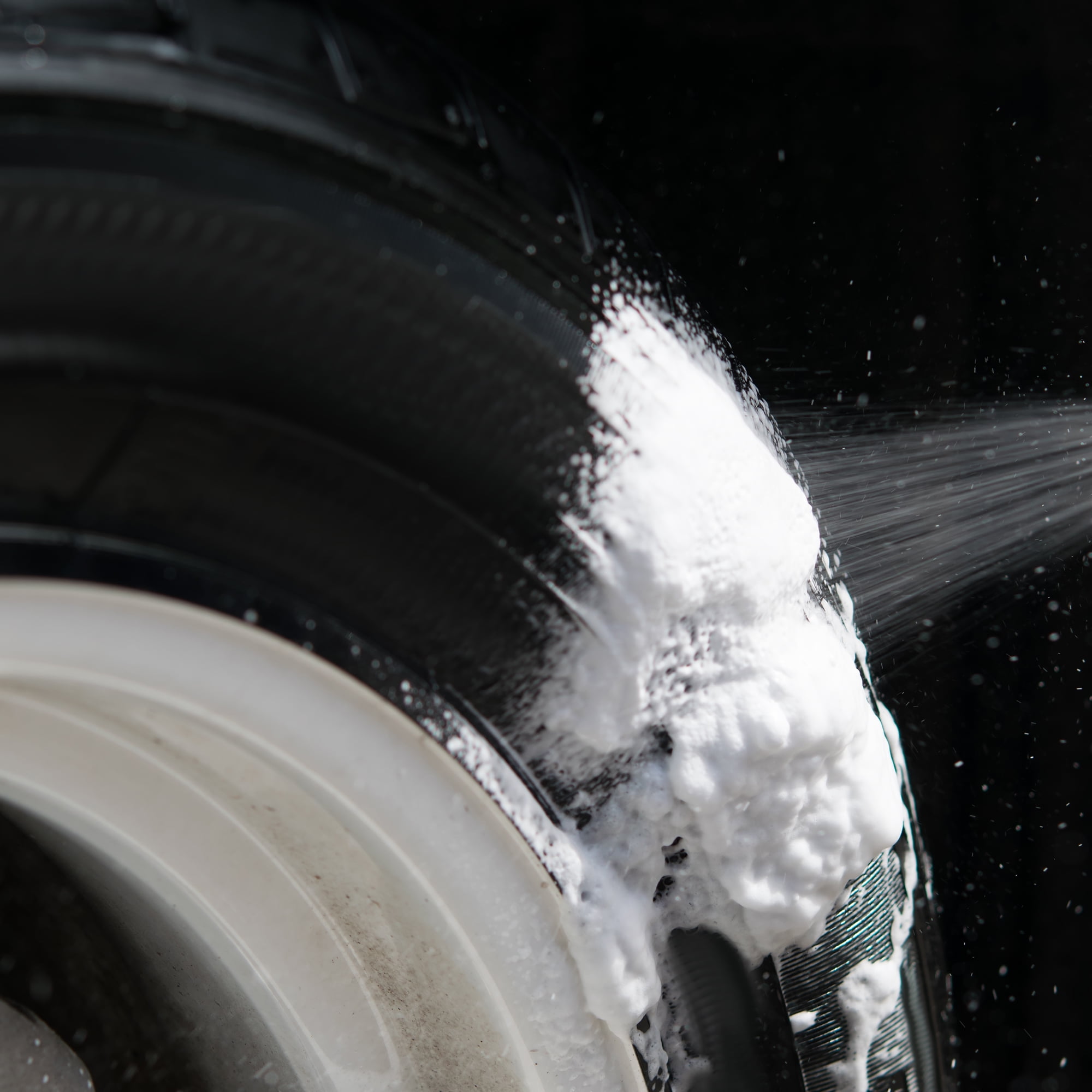 Turtle Wax 50806 Wet n' Black Tire Foam Spray, 18 oz