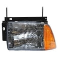 thumbnail image 1 of Faro Izquierda Chevrolet Blazer  1995 1996 1997 TYC  Faro, 1 of 4