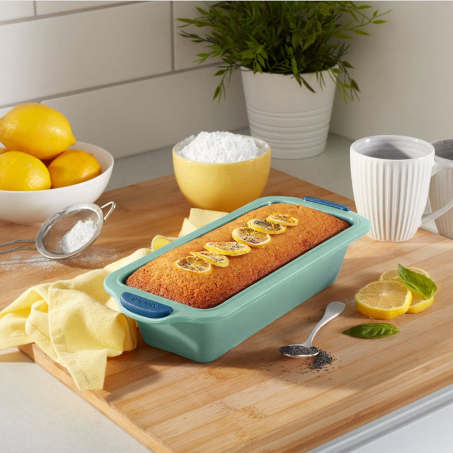 Starfrit 1-Cavity Silicone Loaf Pan with Integrated Metal Frame