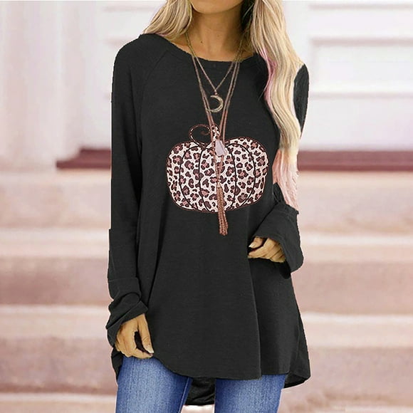 WREESH Women's Halloween Leopard Pumpkin Print Loose Round Neck Long Sleeve Shirt Tops