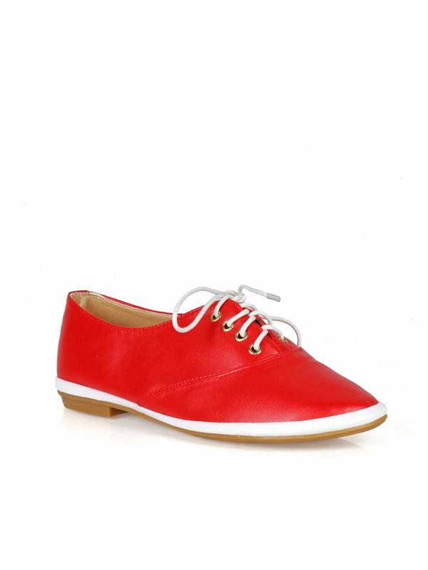 red leatherette lace up sneaker
