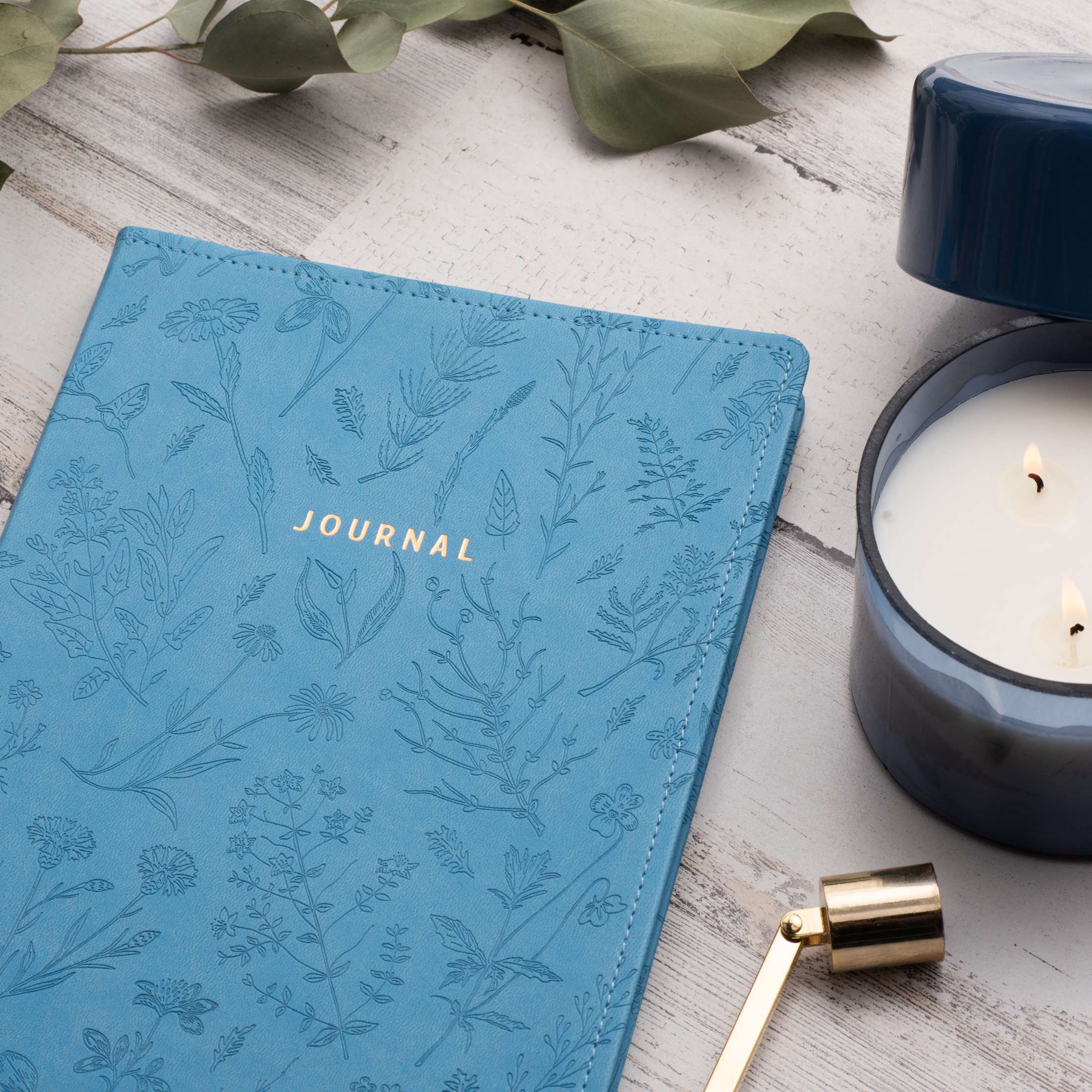 Pen+Gear Embossed Leatherette Journal, Blue photo 6
