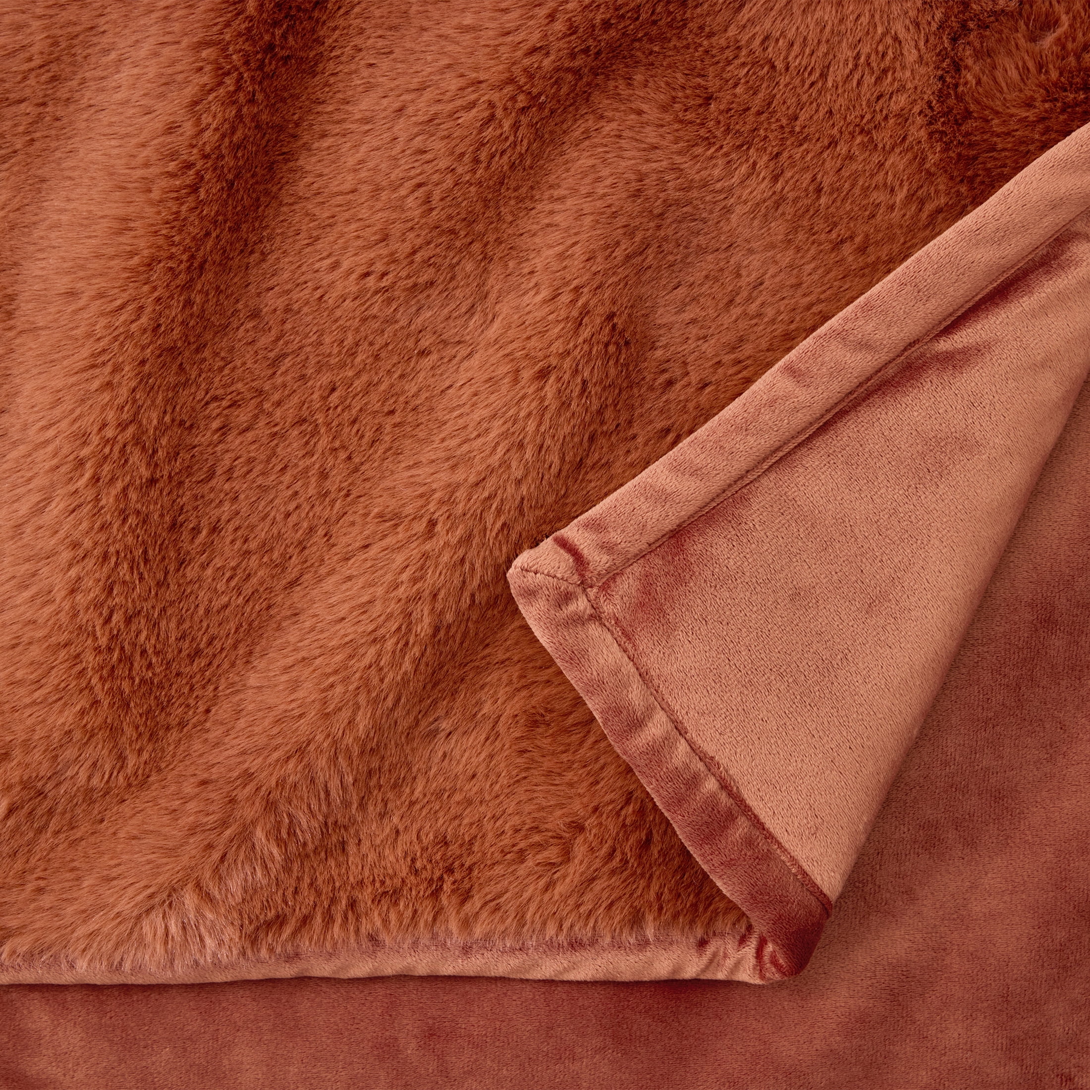Better Homes & Gardens Gingerbread Cookie Faux Fur Oversized Throw, 50 in x 72 in