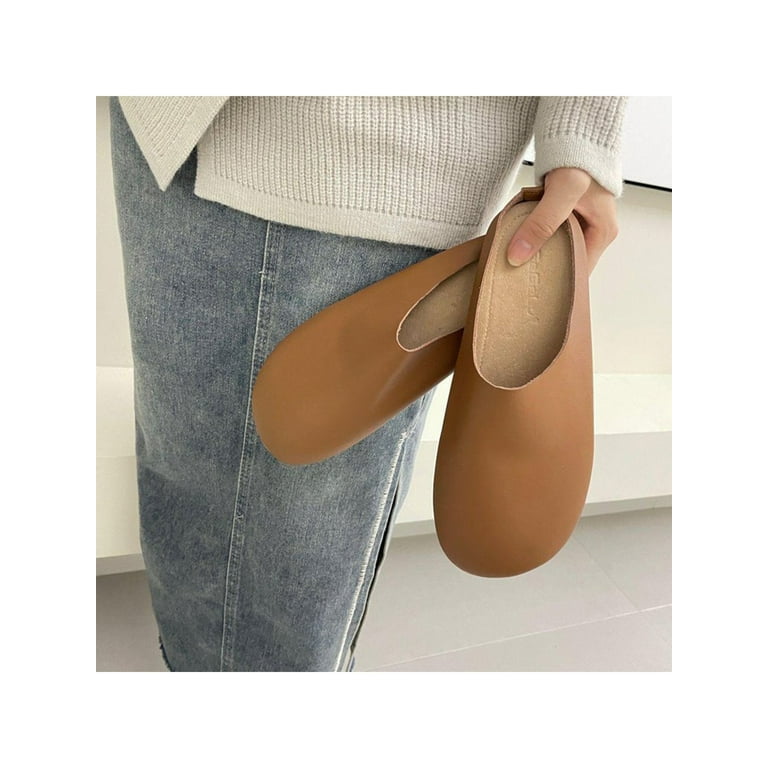 Womens flat best sale clogs