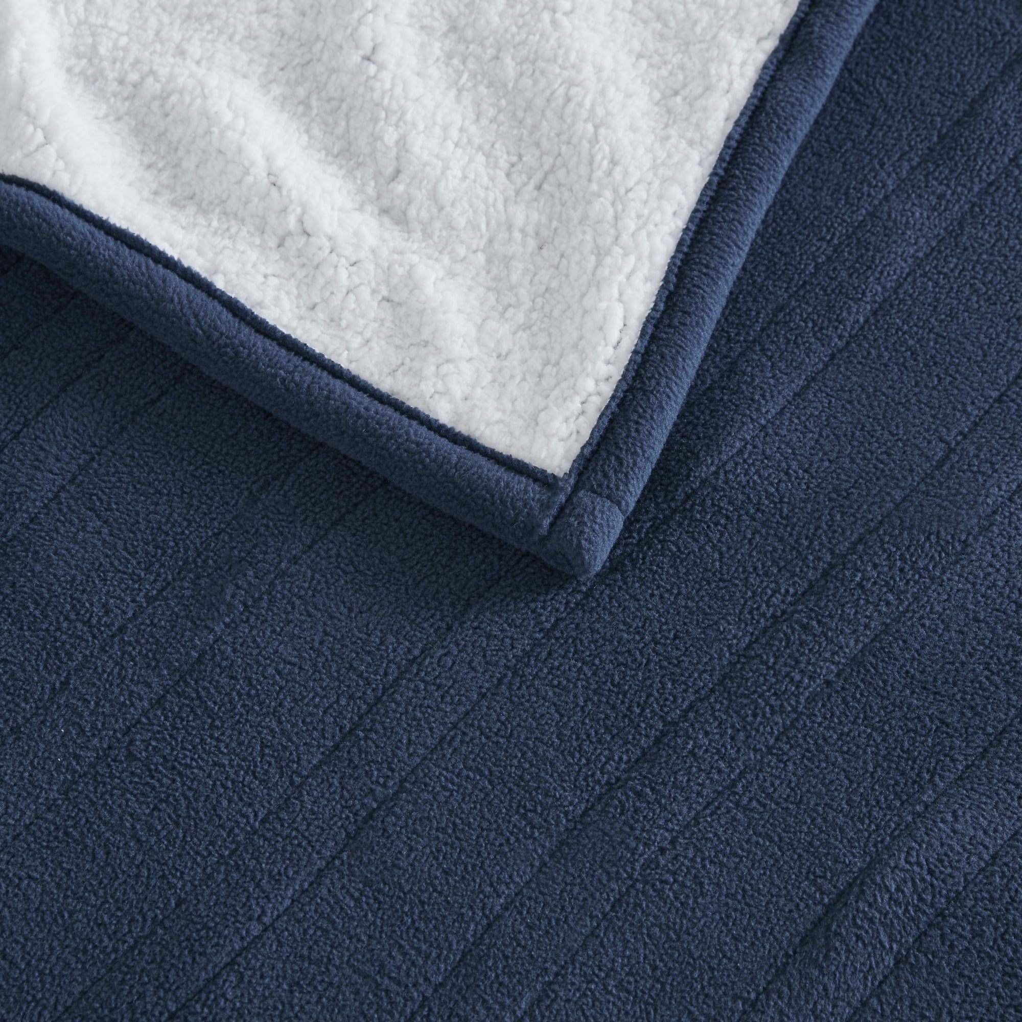 Serta Polyester and Cotton Fleece to Sherpa Heated Blanket ST54-0100