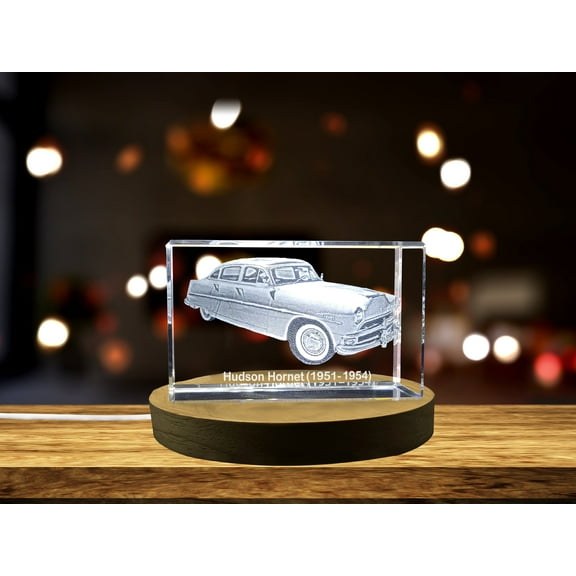 Timeless Elegance: Hudson Hornet (1951–1954) - 3D Engraved Crystal Tribute