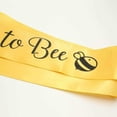 thumbnail image 4 of LINGAIXINYUE Decoraciones para baby shower: banda dorada 'Mommy to Bee' y kit combinado de insignia de hojalata 'Daddy to Bee', decoración para fiestas de baby shower, regalo para decoración de fiesta, 4 of 5