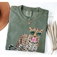 thumbnail image 4 of Leopard Bubble Gum Graphic Comfort Colors Shirt, Cool Cheetah With Sunglasses Tee, Trendy Animal Lover T-Shirt, 4 of 4