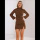 thumbnail image 4 of Vestido de Mujer con Mangas Largas Cruzadas, Volantes, Dobladillo Ajustado, Abertura, Cuello Medio Alto, Falda Corta, Cintura Ajustada. Café L, 4 of 9