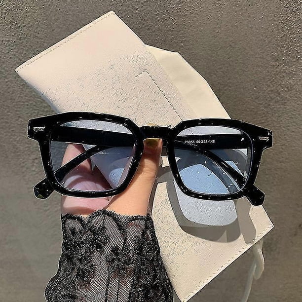 Nuevas gafas de sol retro 2021, con personalidad de moda, gafas de sol cuadradas con diseño de uñas de arroz, lentes negras y azules brillantes.
