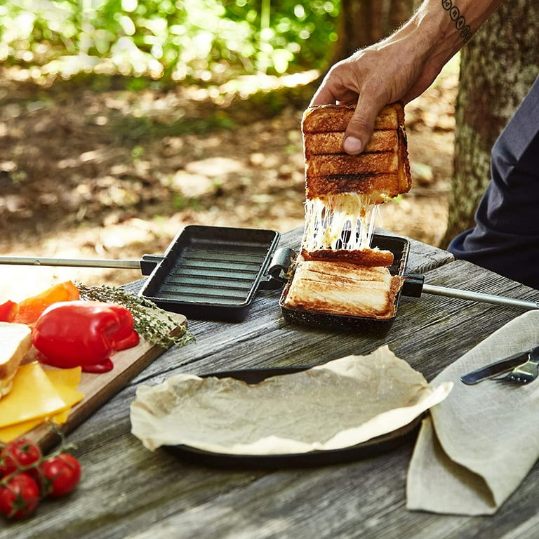 Uno Casa Cast Iron Pie Iron - Campfire Pie Iron Sandwich Maker with Detachable Handles, Camping Mountain Pie Iron - Pre-Seasoned Cast Iron Camp Cooker