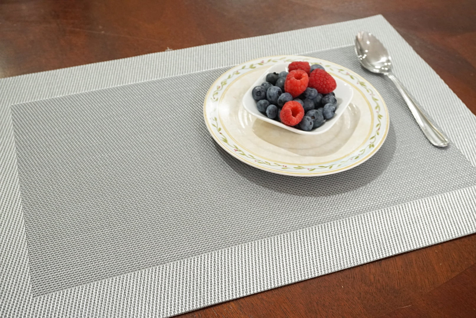 Santa Monica Placemat Set Of 6 In Silver