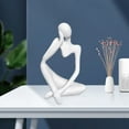 thumbnail image 3 of Estatua creativa europea de resina blanca y elegante para decoración de mesa. Usando la mano izquierda, 3 of 8