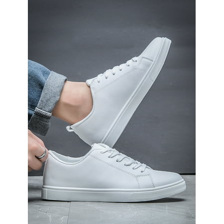 

Men Lace-up Front Skate Shoes