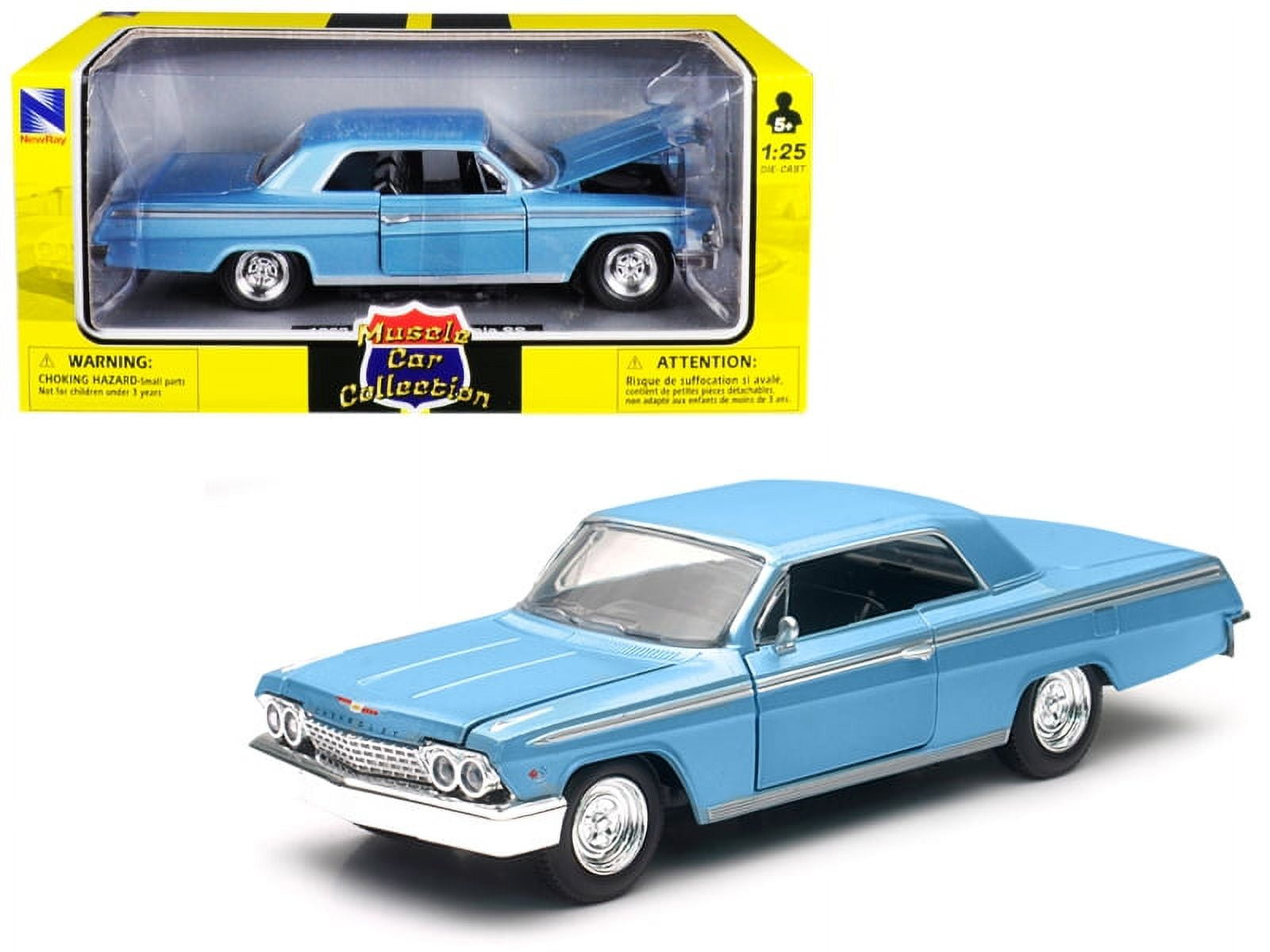 NewRay SS-55183 1937 Chevrolet Master Deluxe Town Sedan Model Car