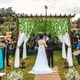 thumbnail image 4 of Xiao Hua Juego de 24 piezas de corona de flores artificiales de simulación de hojas de hiedra, planta colgante verde, vid, pared de boda, decoración de sala de fiestas, 4 of 5