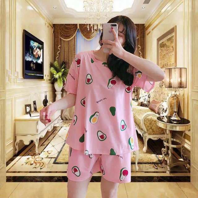 Conjunto de ropa de dormir holgada de manga corta con cuello redondo para mujer, ropa cómoda para el hogar de talla grande con estampado de dibujos animados, ligera para verano