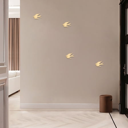 Clispeed Golden Brass Bird Ornament with Lifelike Flying Bird Design for Elegant Wall Decor