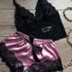 thumbnail image 2 of Pijama de encaje Conjunto de pijama de encaje elegante y cómodo para estar en casa., 2 of 4