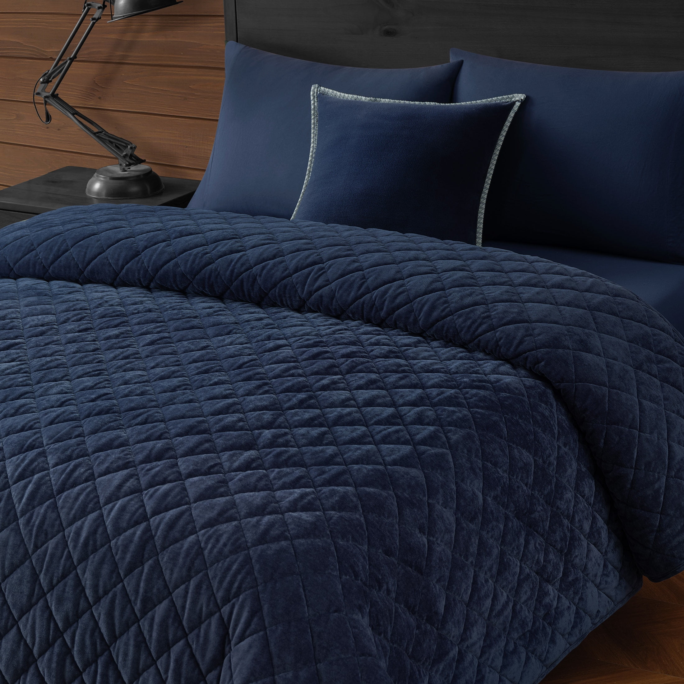 Pawz Navy Blue King 104"x94" Soft Corduroy and Microfiber Velvet Quilt, for Adults and Teens
