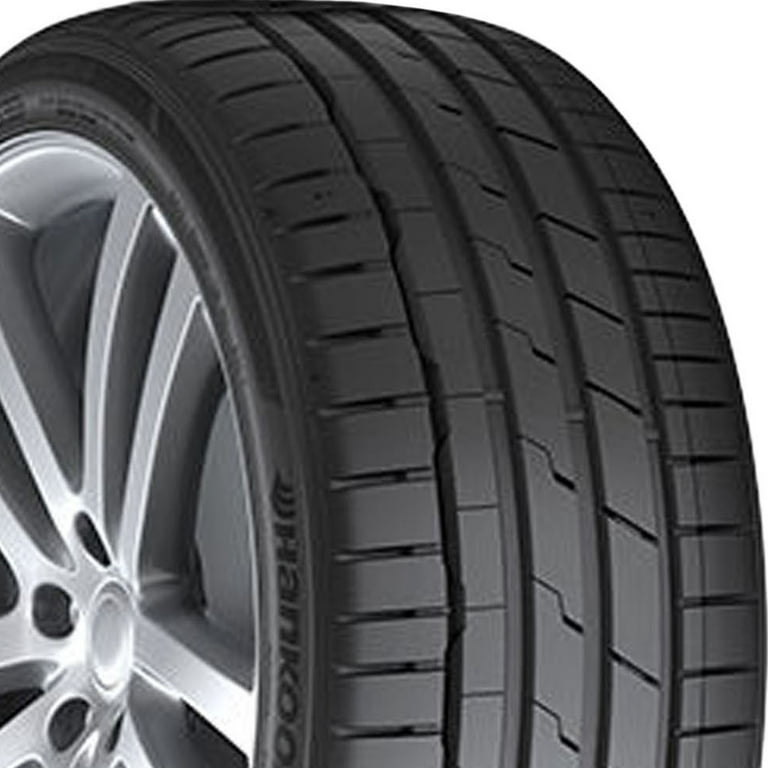 Hankook Ventus S1 evo3 SUV (K127B) UHP Summer 225/45R18 95Y XL Passenger  Tire