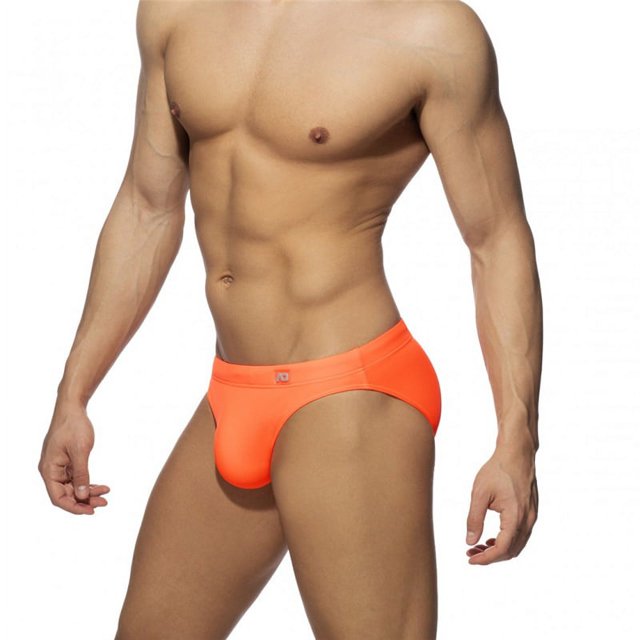 Bañador de hombre de cintura baja, braguitas de bikini de nailon de color liso, bañador de playa antivergüenza con copa