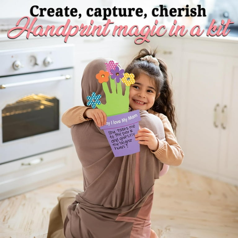 Fun Express 12 Pieces Why I Love My Mother Handprint Craft Kit