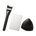 thumbnail image 2 of Set de brochas de maquillaje tres en uno: incluye borla para polvos, aplicador de maquillaje para uso en seco y húmedo, y brocha para maquillaje., 2 of 9