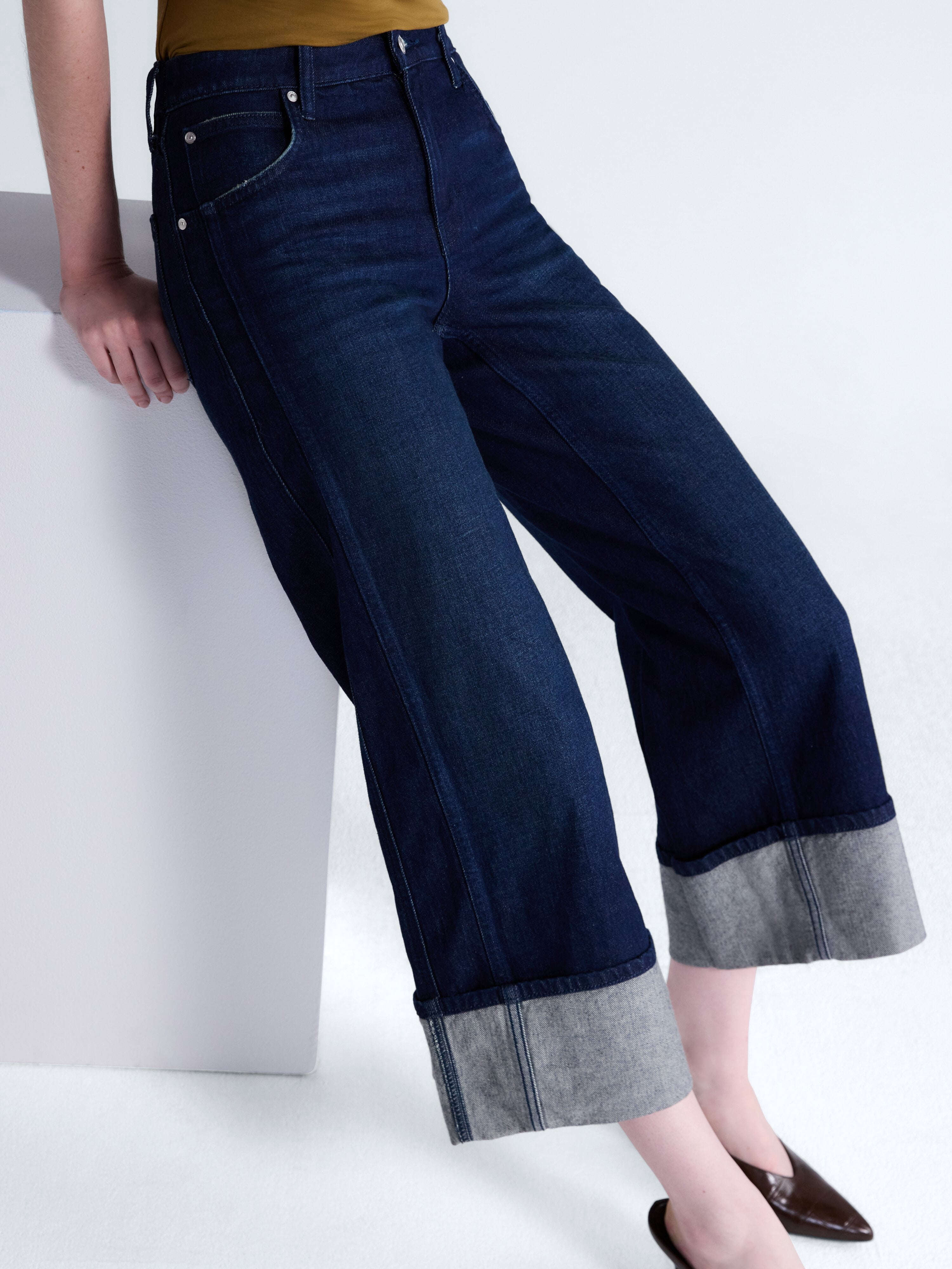 Scoop Women's and Women's Plus Mid Rise Cuffed Wide Leg Jeans, Sizes 0-28W