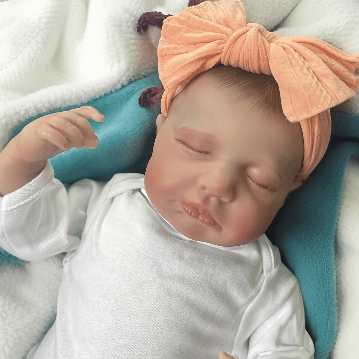 iCradle Lifelike Reborn Baby Dolls 19 inches 46 cm Realistic Sleeping Adorable Newborn Baby Dolls Girls Boys  Real Life Doll Gift for Kids Age 3+
