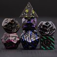 thumbnail image 2 of Juego de dados D&D con rayas metálicas y brillantes, juego de dados poliédricos de 7 piezas con caja de metal de regalo para mazmorras y dragones, dados de metal Dnd para juegos de mesa (níquel negro, 2 of 5