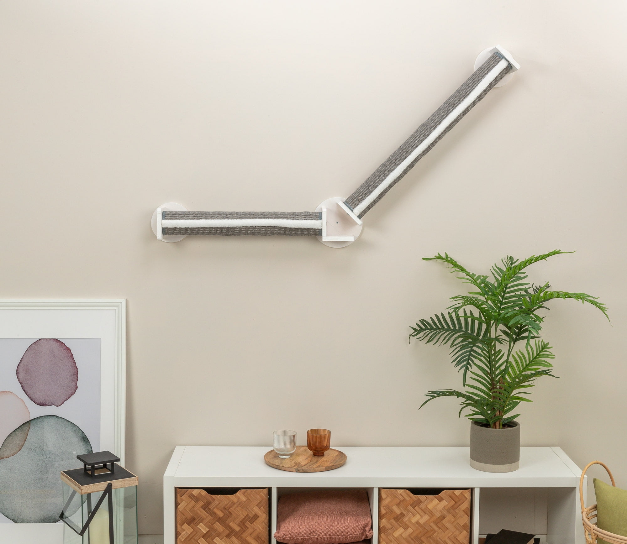 TRIXIE Wall Set 4 Multi-Level Wall Mounted Cat Perch System with 2 Scratching Posts, Gray