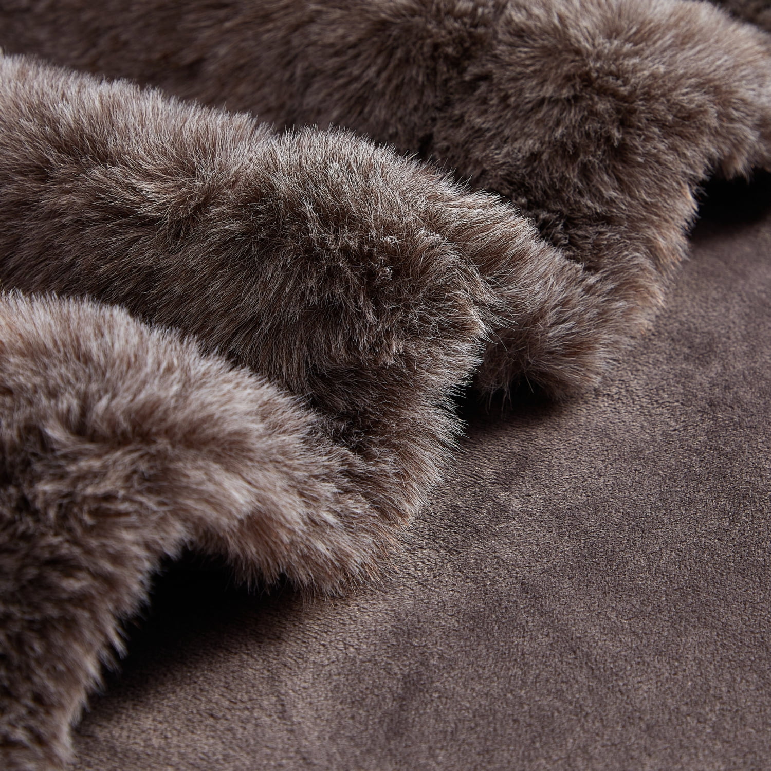 Cozy Haven Luxury Heathered Cationic Faux Fur Oversized Couch Throw Blanket, Brown, 50 x 72 in