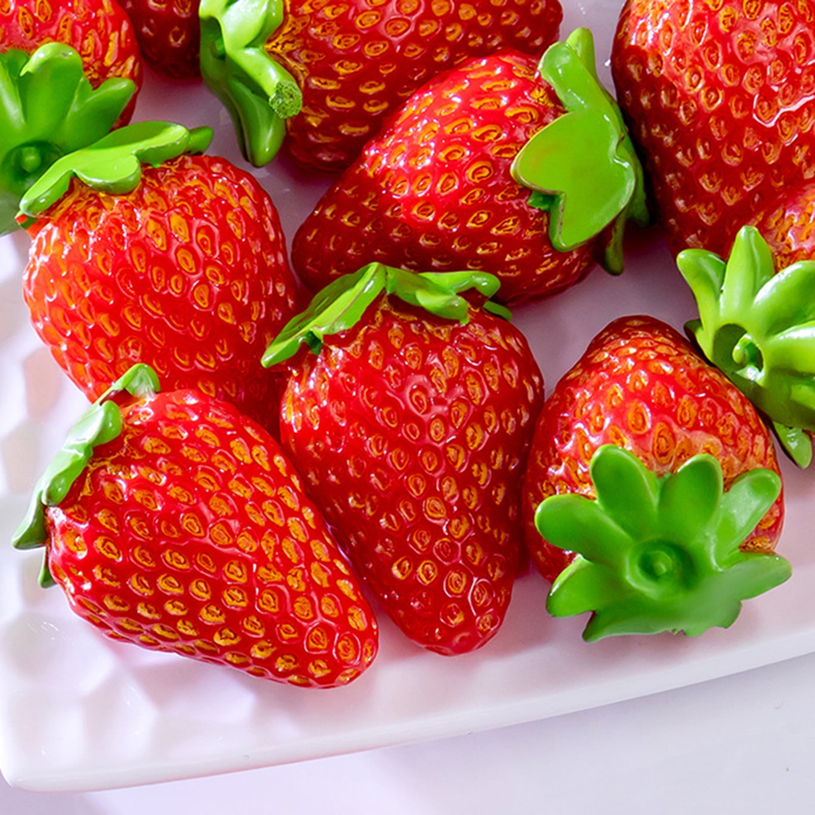 Fruit Model 10pcs Strawberry Figurine Mini Fruit Resin Figure