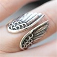 thumbnail image 3 of Anillo HUOGUO, estilo europeo americano, de aleación con alas de ángel, 3 of 4