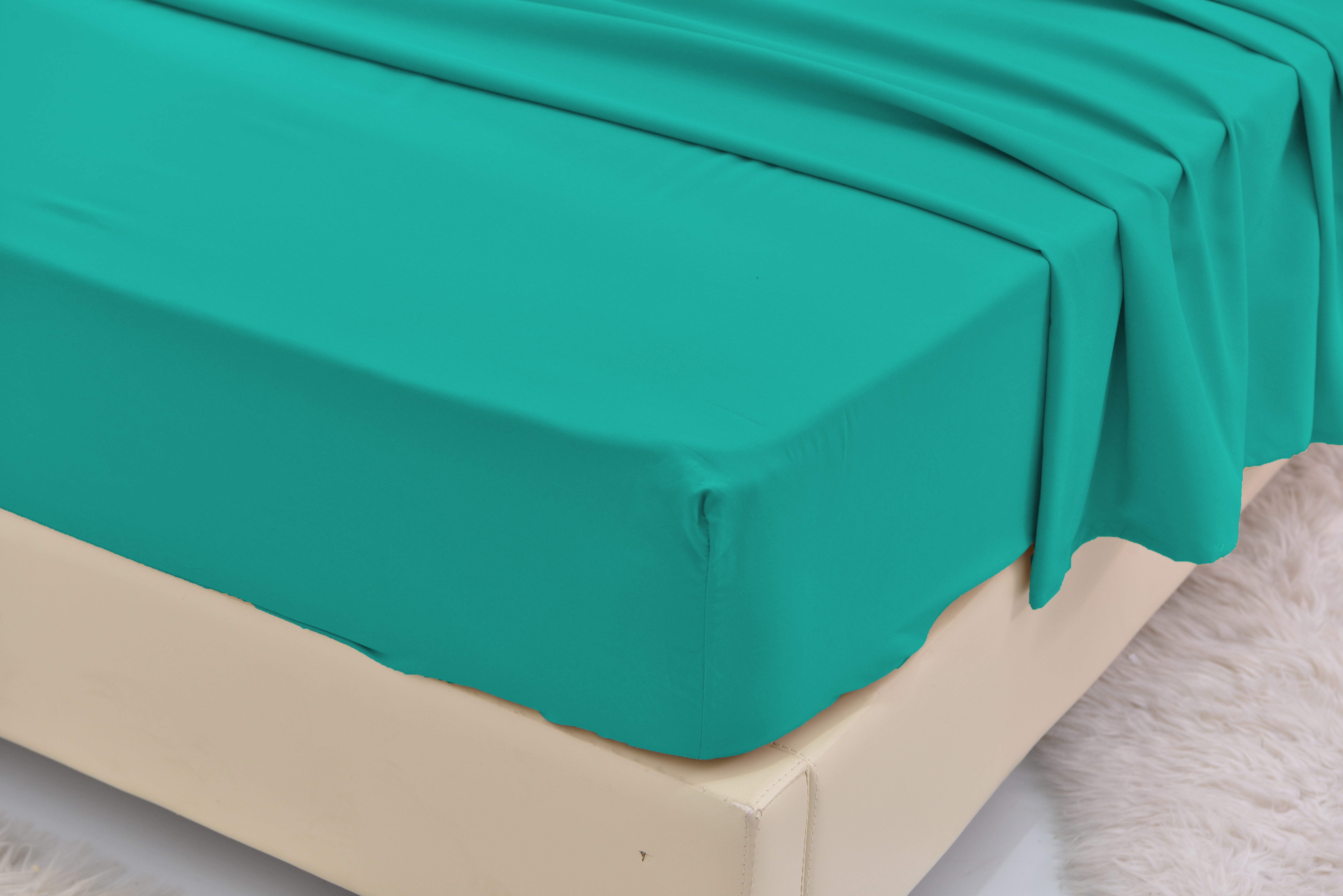 Queen Size Bamboo Derived Rayon Bed Sheet Set - Softer than Cotton Sheets Queen Size - Wrinkle Free - 16" Deep Pockets - 4 Piece - 1 Fitted Sheet, 1 Flat, 2 Pillowcases Queen Teal