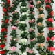thumbnail image 4 of Nvzi 4 piezas (26 pies) de enredadera de rosas artificiales, corona falsa de rosas de seda, enredadera colgante para fondo de fiesta de bodas, decoración (9 cabezas, rojo), 4 of 5