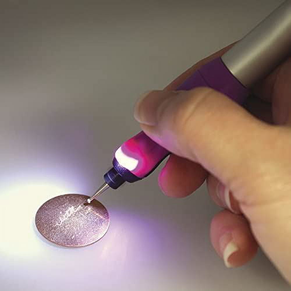 The Beadsmith Engraver Set – Battery Operated Micro Engraver with Spotlight & 2 Round Diamond-Tip Bits – 10-Piece Diamond Tip Bits – Ideal for Engraving on Metal, Glass, Wood, Ceramics & More