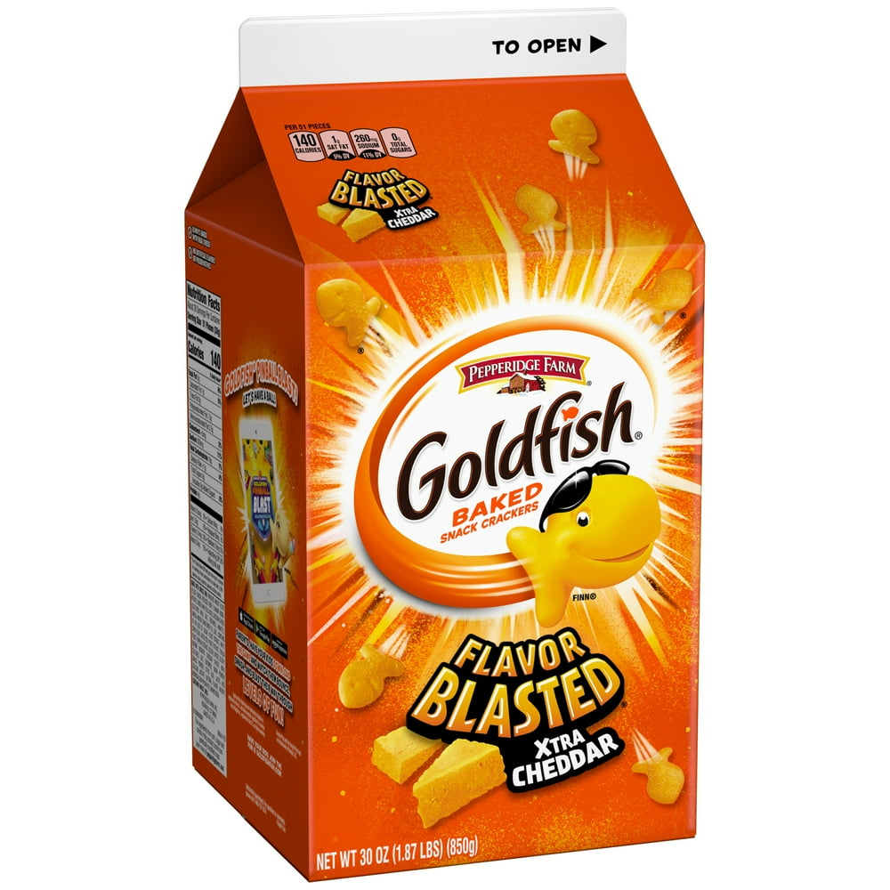 Goldfish Pepperidge Farm Blasted Xtra Cheddar Crackers, 30 oz Carton ...