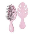 thumbnail image 2 of Cepillo Desenredante Wet Brush Go Green Mini Desenredante de viaje Rosa, 2 of 3